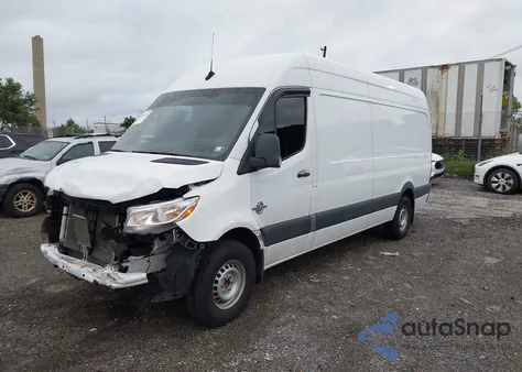 2019 Mercedes-Benz Sprinter 2500 High Roof V6 from USA, damaged, VIN WD4PF1CD3KP153621